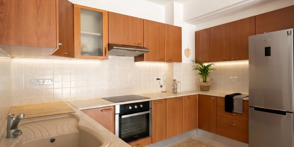 2-bedroom apartment with spacious verandas in Geroskipou, Paphos — photo 4