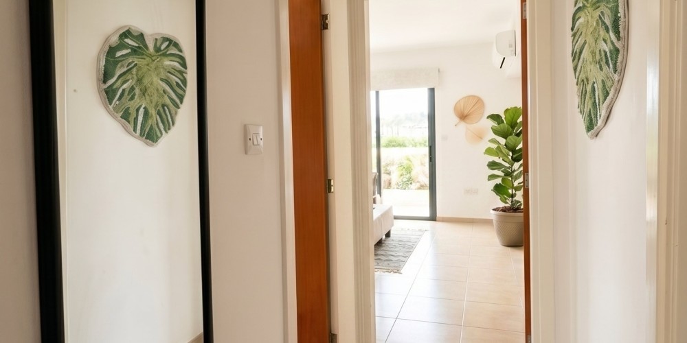 2-bedroom apartment with spacious verandas in Geroskipou, Paphos — photo 5