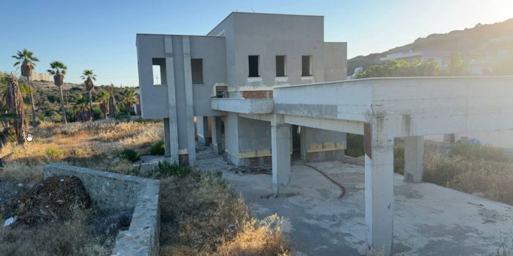 Unfinished 4-bedroom villa with sea views in Agios Tychonas, Limassol — photo 4