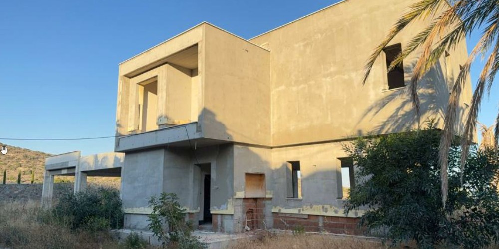 Unfinished 4-bedroom villa with sea views in Agios Tychonas, Limassol — photo 5