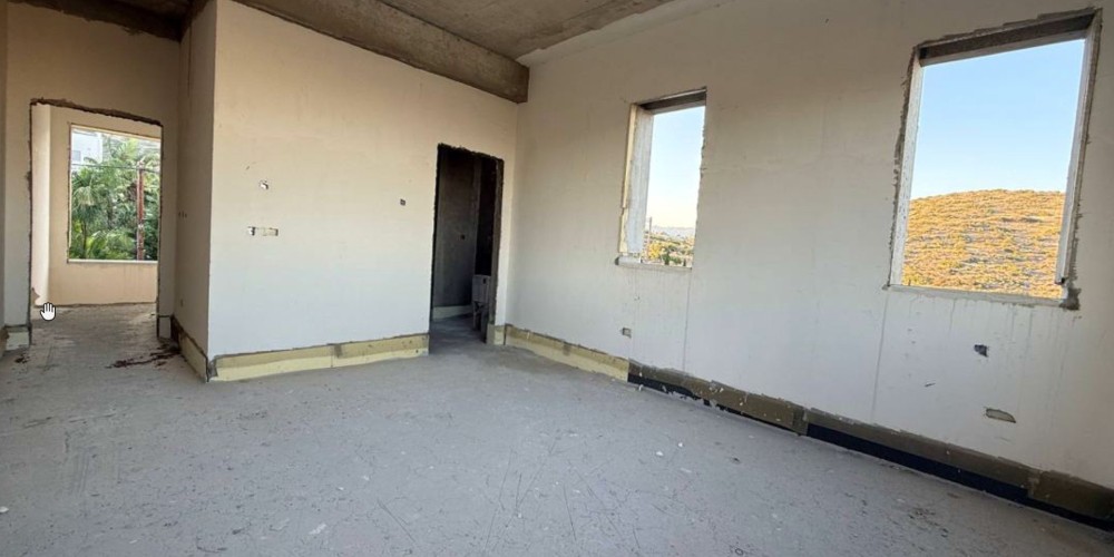Unfinished 4-bedroom villa with sea views in Agios Tychonas, Limassol — photo 16