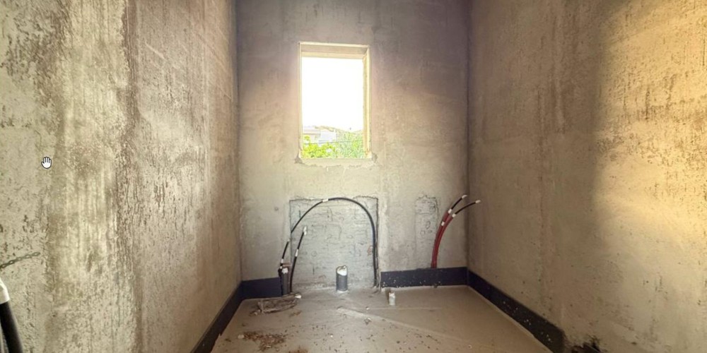 Unfinished 4-bedroom villa with sea views in Agios Tychonas, Limassol — photo 21