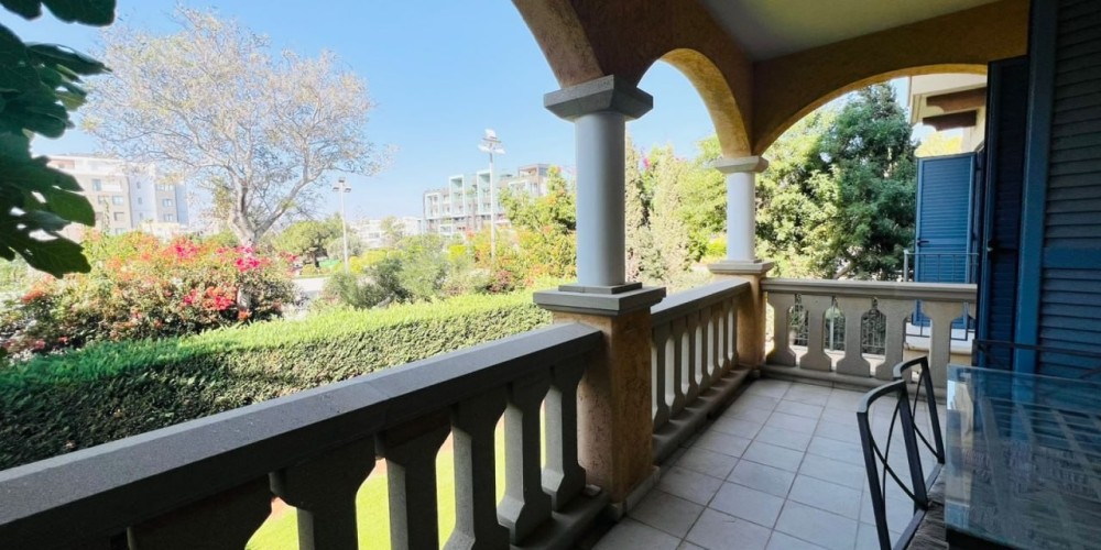 3-bedroom duplex apartment on the first sea line in St. Raphael, Limassol — photo 4