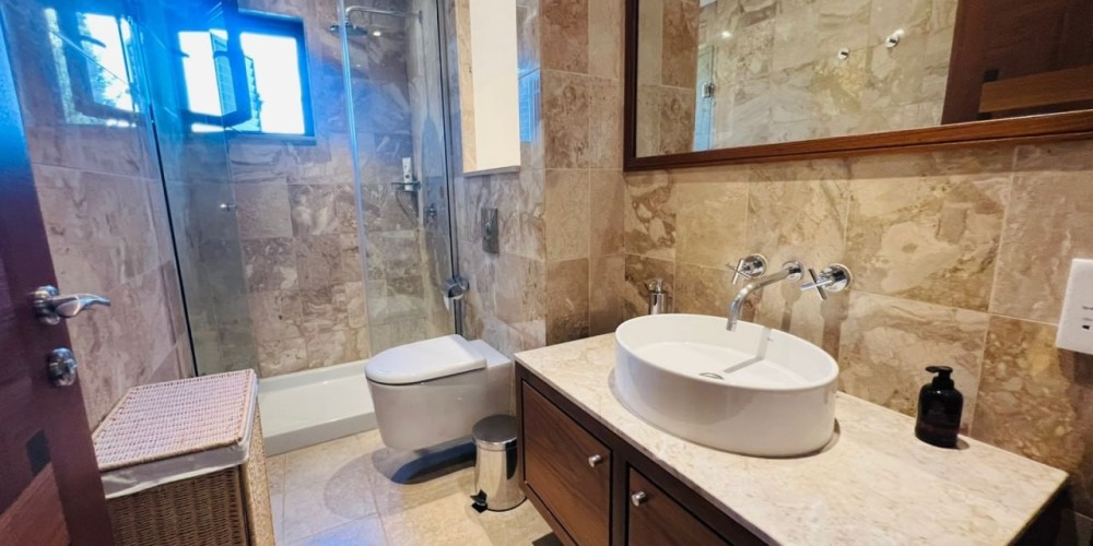 3-bedroom duplex apartment on the first sea line in St. Raphael, Limassol — photo 17