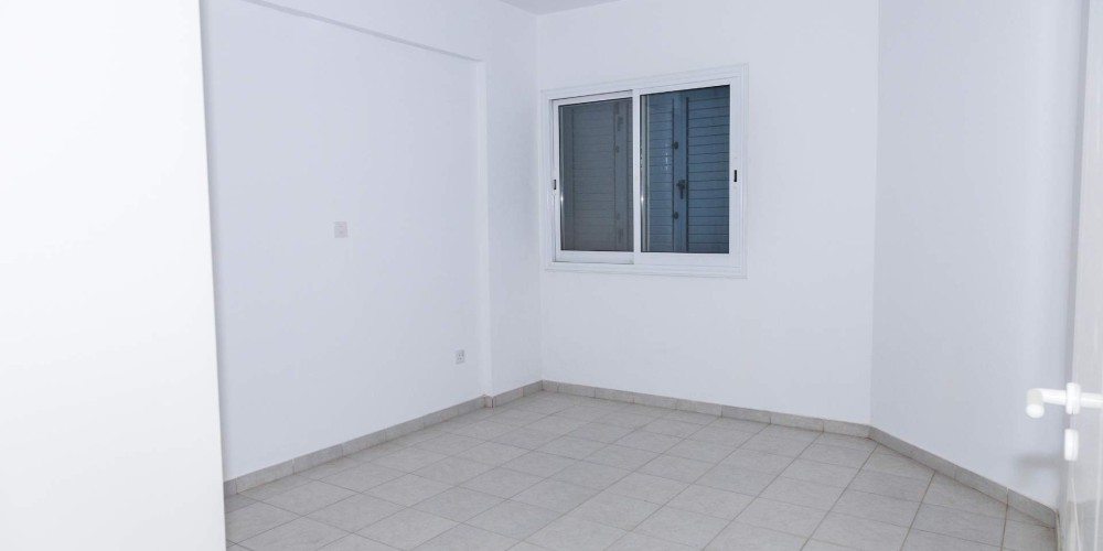 Apartments in a resort-style complex with a communal pool in Peyia, Paphos — photo 13