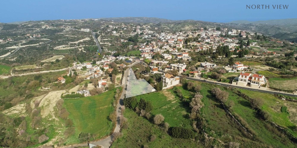 Building plot next to an 18-hole golf course in Tsada, Paphos — photo 2