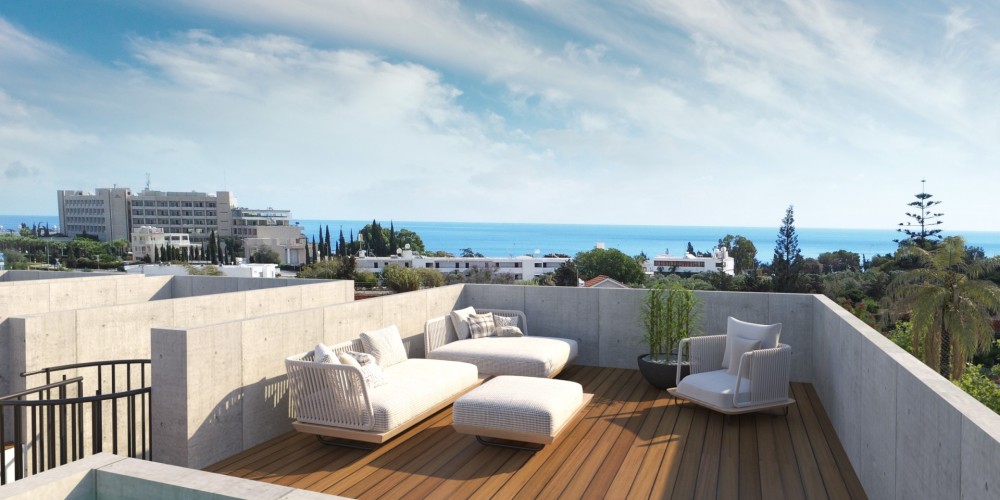 Luxury 4-bedroom villa with a pool close to the sea in Grecian Park, Protaras — photo 75