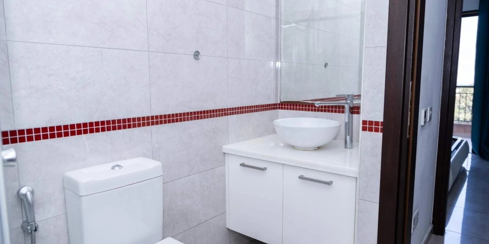 2-bedroom apartment in a gated complex with concierge service in Universal, Paphos — photo 7