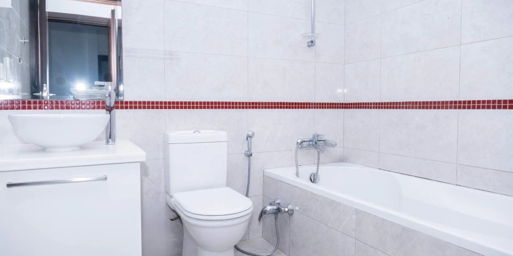 2-bedroom apartment in a gated complex with concierge service in Universal, Paphos — photo 8
