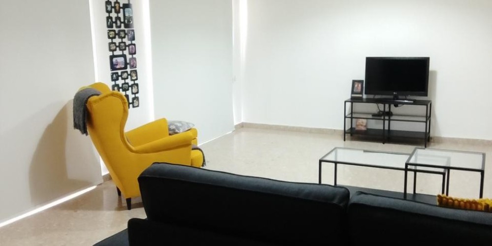 3-bedroom bungalow close to all amenities in the port area, Larnaca — photo 10