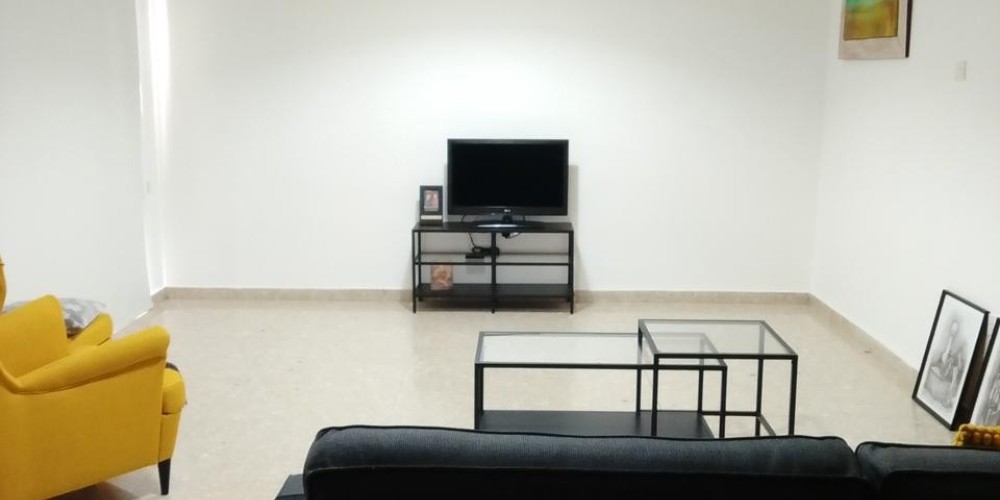 3-bedroom bungalow close to all amenities in the port area, Larnaca — photo 11
