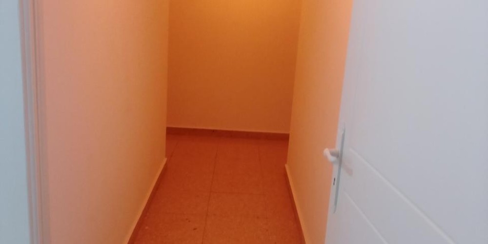 3-bedroom bungalow close to all amenities in the port area, Larnaca — photo 14