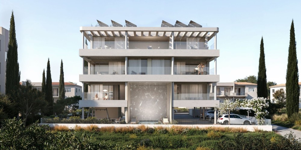 A residential development with a communal pool in walking distance to the beach in Paphos — photo 5