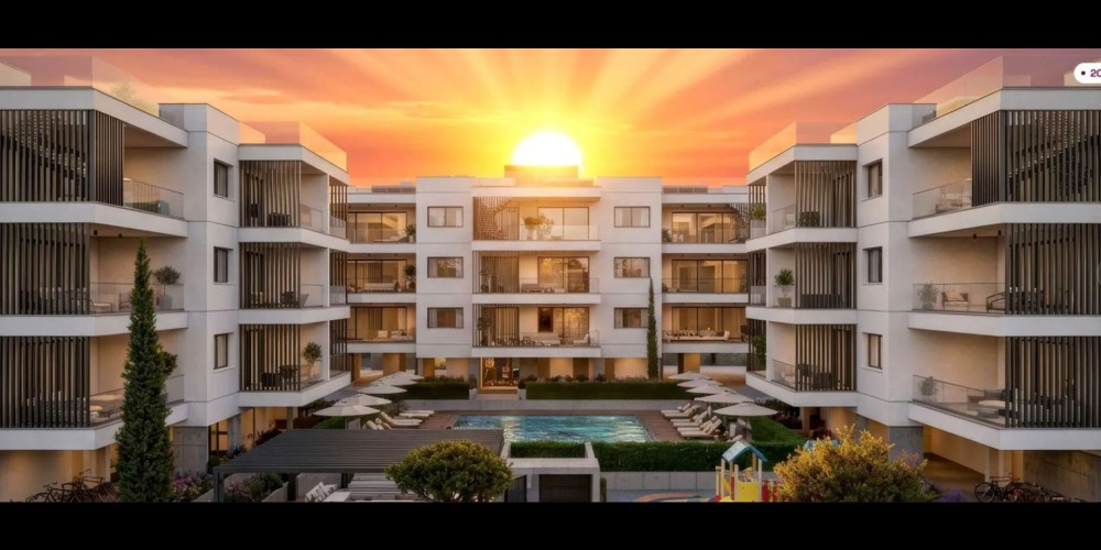 A residential complex with a private landscaped garden and communal swimming pool in Paphos — photo 1